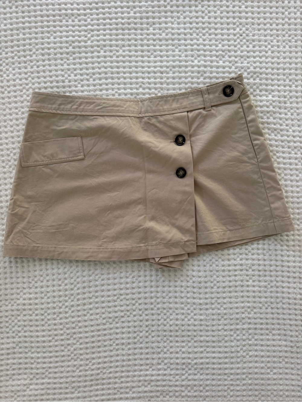 Zara beige skort